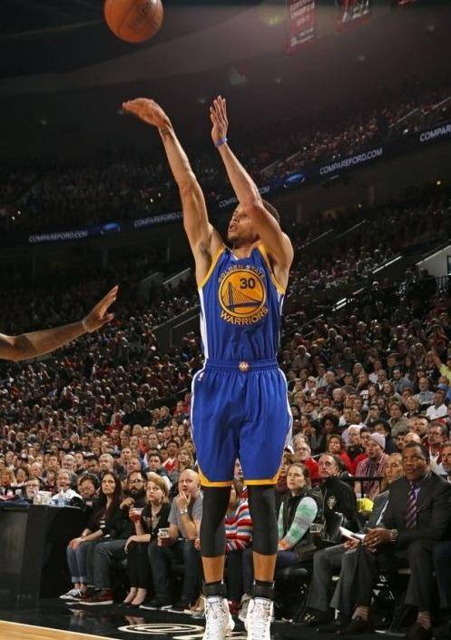 还与裁判组 还与裁判组